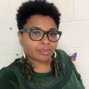 Meet your Posher, Earlene